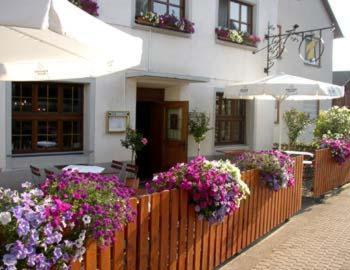 Hotel Restaurant Engel Pfaffenweiler Exterior foto