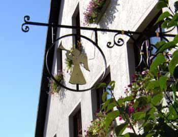Hotel Restaurant Engel Pfaffenweiler Exterior foto